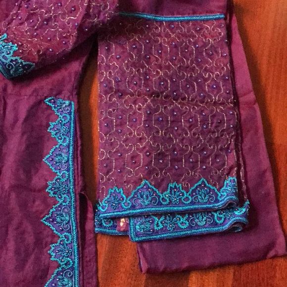 Fancy 3 piece Indian Pakistani outfit - Picture 7 of 7